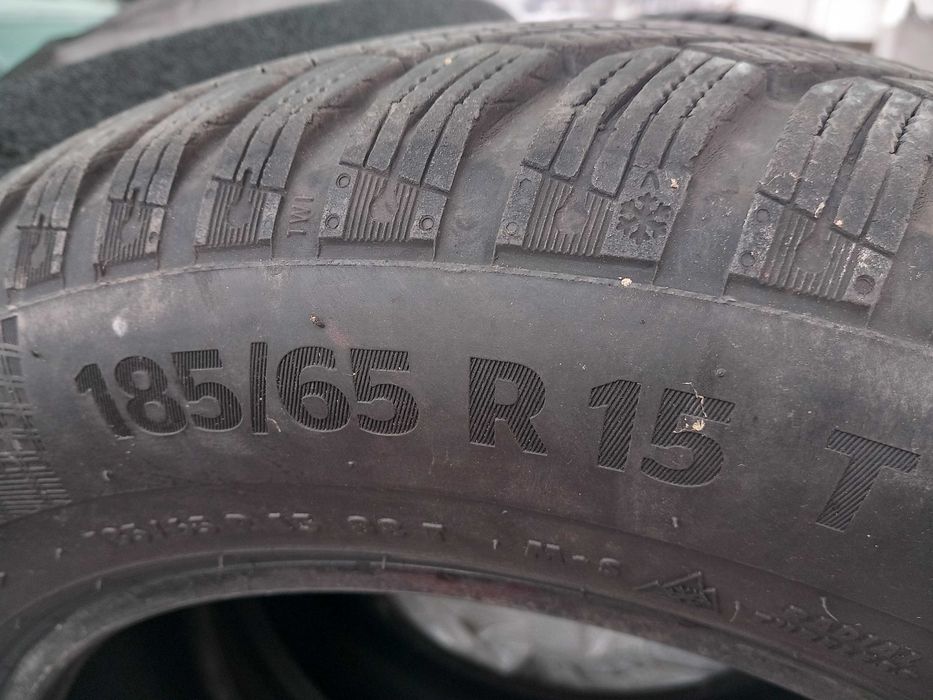 185/65 R15 Continental