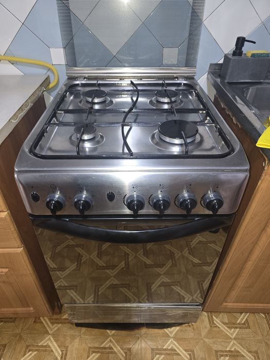 Газ плита индизит аргинали