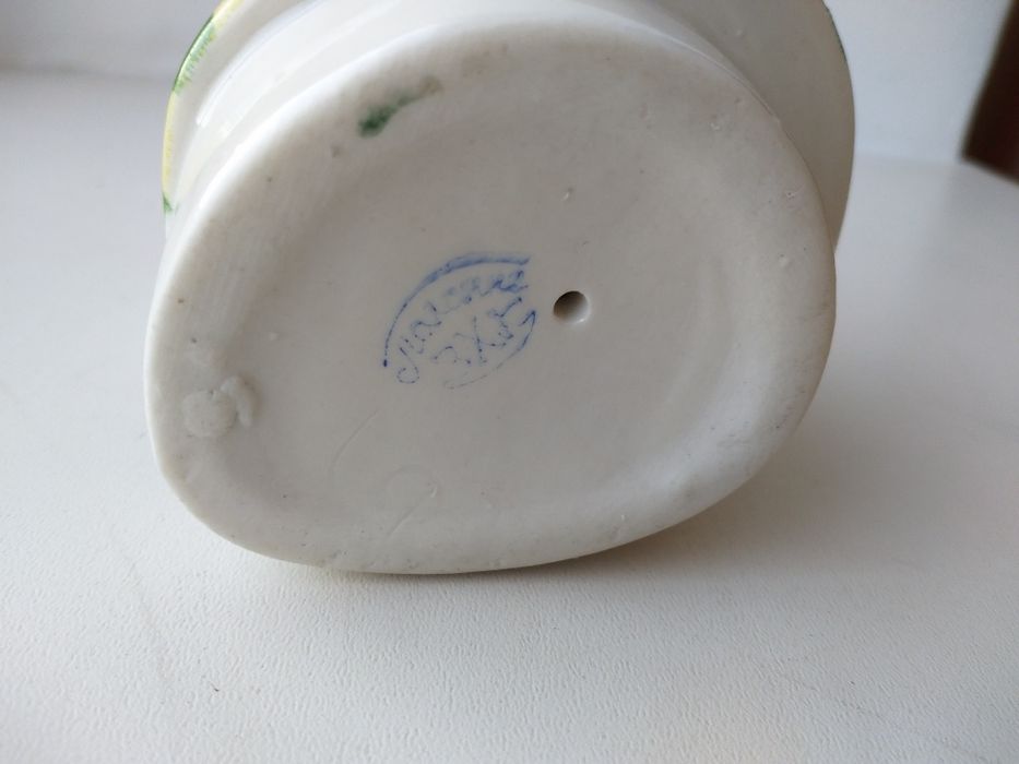 Статуэтка девушка с куманцом