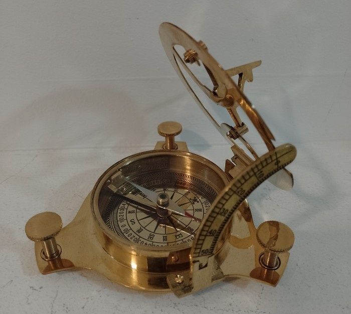 Busola cu compas si cadran solar nautic din alamă , dimensiuni mari pi
