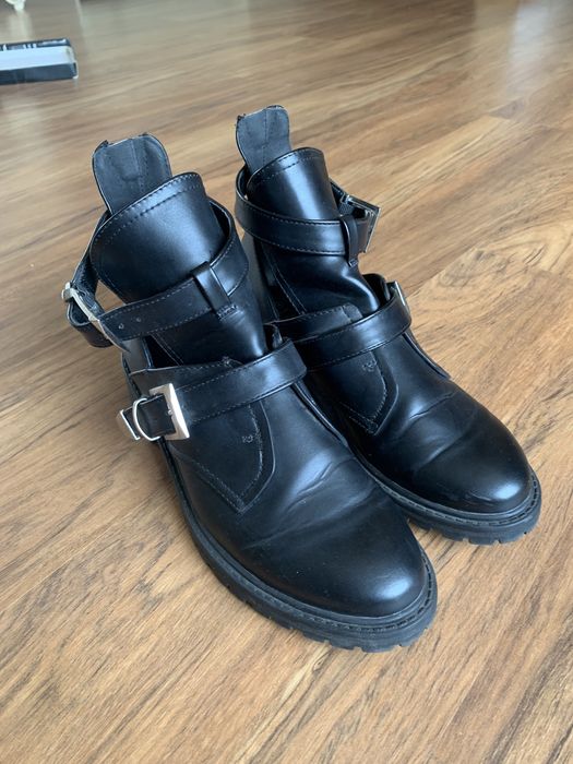 продам осенние ботинки