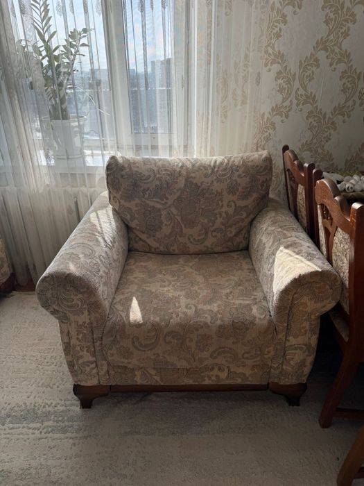 Продам    Диван