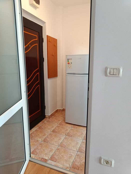 ***DE INCHIRIAT garsoniera ZONA GEMI SPORT*** persoana fizica