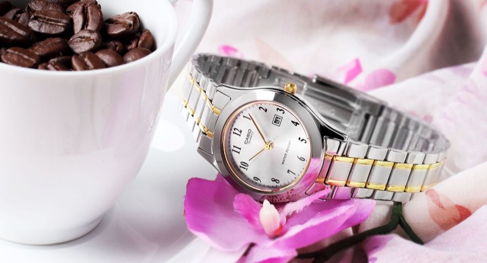 Часы  женские  CASIO оригинал 100%