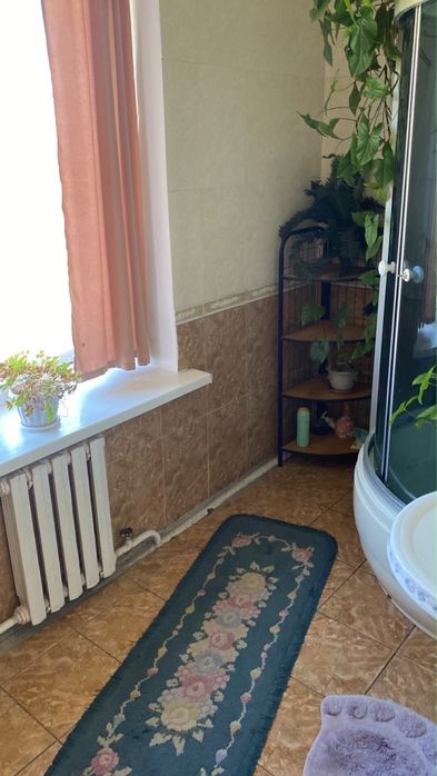 Продам двух этажный коттедж