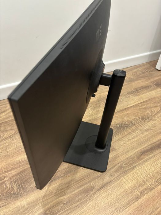 Монитор для компьютера