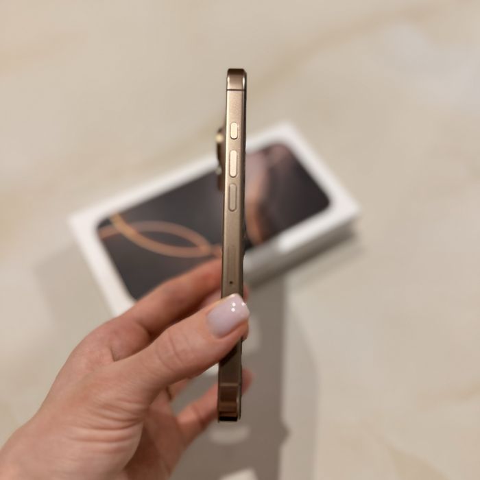 Iphone 16 Pro Desert Titanium 128GB - Без забележки