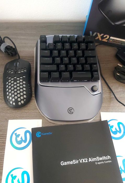 Kit Gaming GameSir VX2 AimSwitch - Nou, Tastatură Mecanică + Mouse, pentru PS, Xbox, Switch și PC