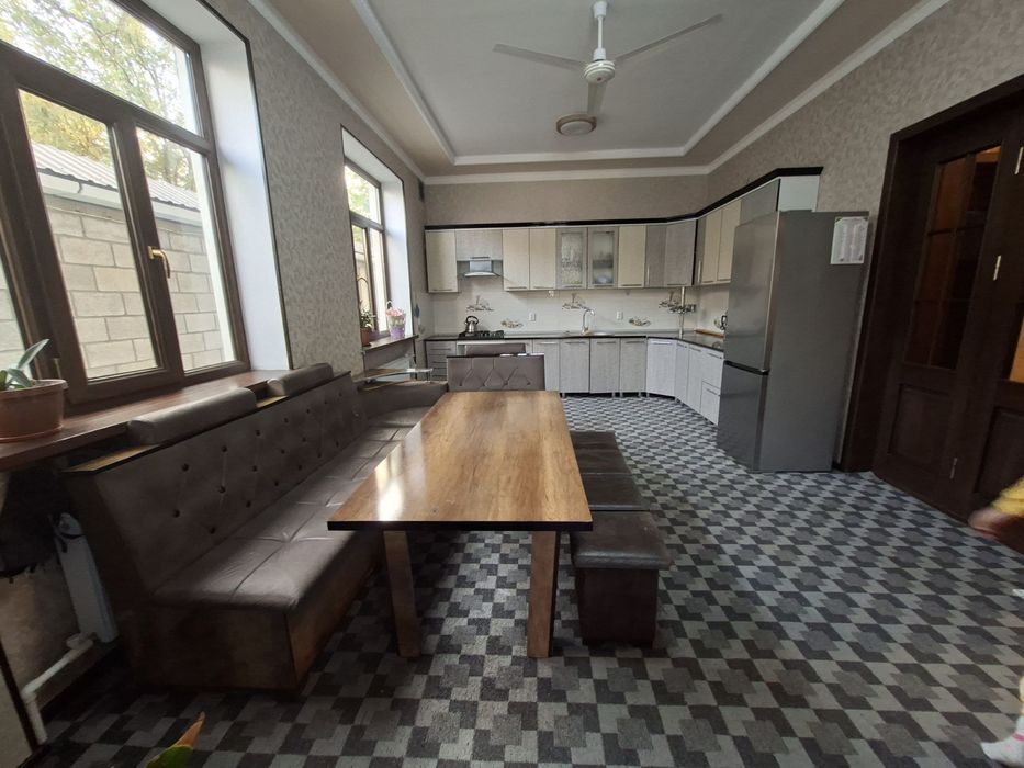 Ховли жой 6 сотик сотилади