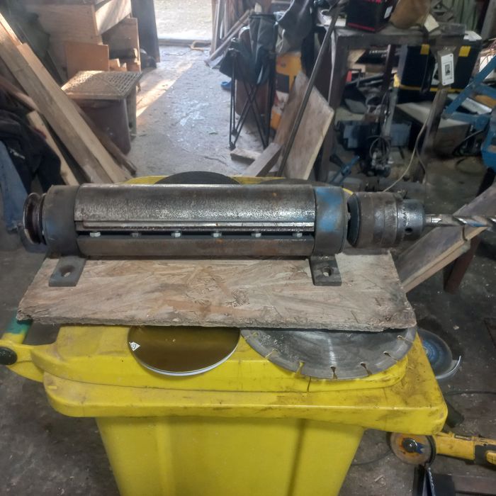 Ax abricht  lungime 300 mm 3 cuțite  × fulie și mandrina