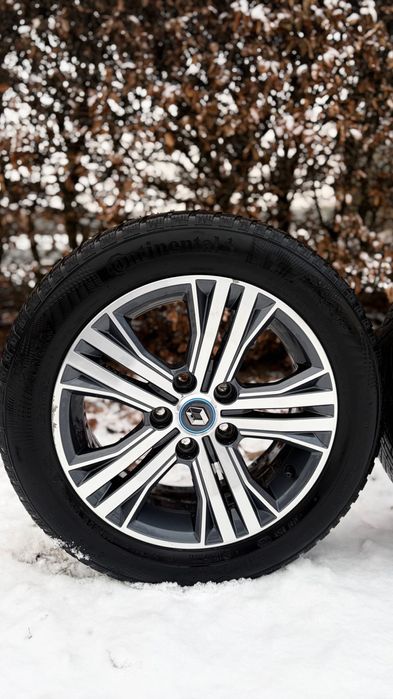 Оригинални джанти 5x114.3 с гуми Continental 205/55/16