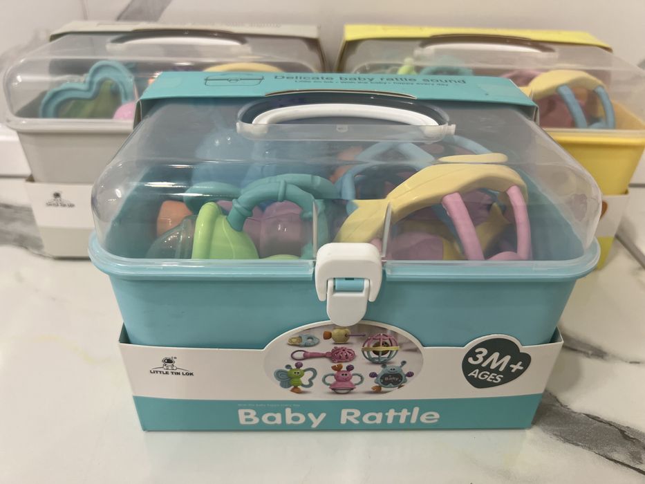 Погремушка Baby Rattle в чемоданчике