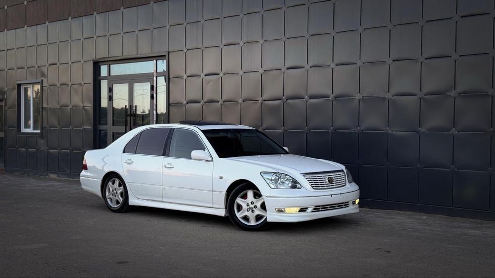 Продам Toyota CELSIOR