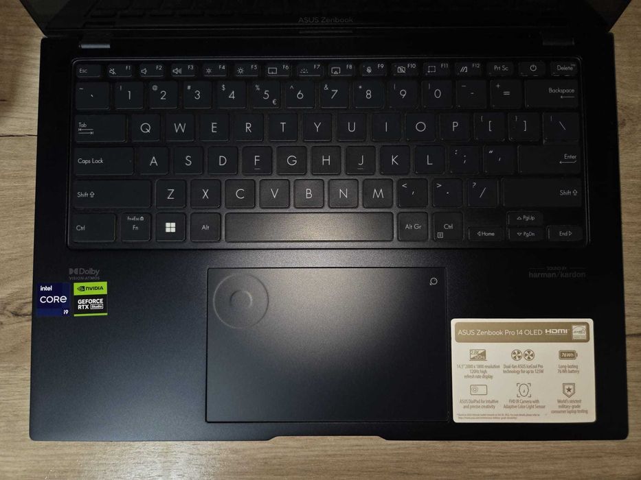 Laptop Gaming ASUS Zenbook Pro 14 - i9 13900H / RTX 4070 / 48GB RAM / 2TB SSD / GARANȚIE 2027 – PACHET COMPLET