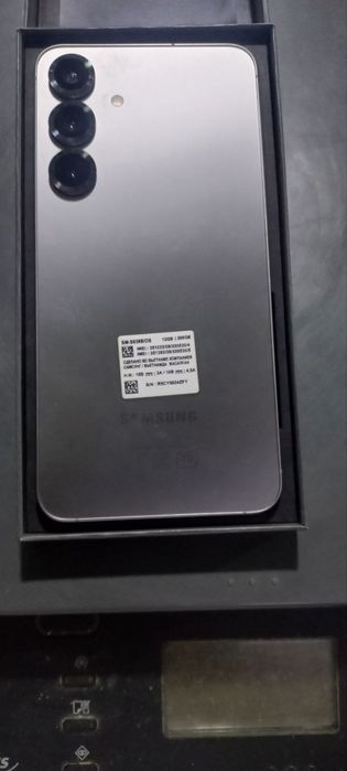 Самсунг s 25 + сотилади