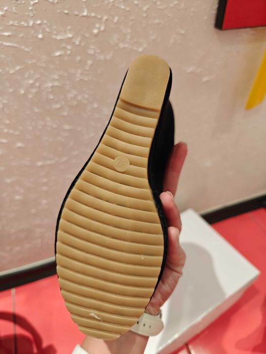 Обувки на платформа