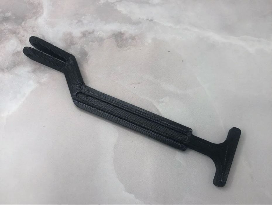 Тяга капота фольсваген б5