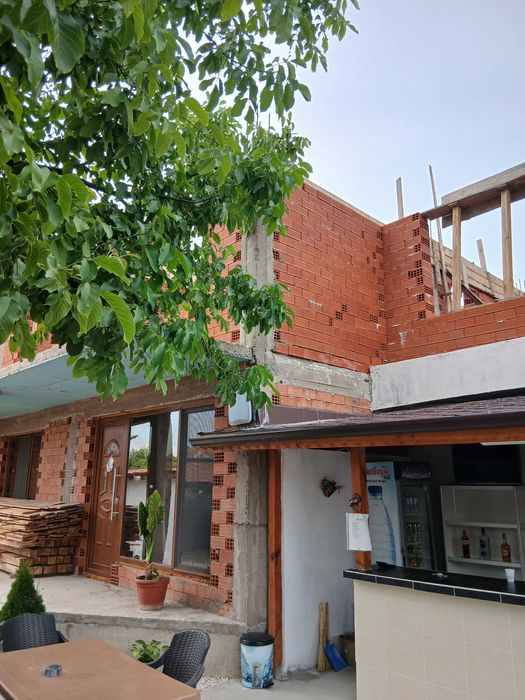 Дава се под наем Къща в с. Боянци, Област Пловдив - 240 кв.м за 110000 € - Снимка #5