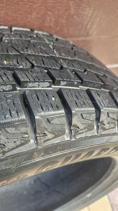 Зимняя резина 245/50 R20