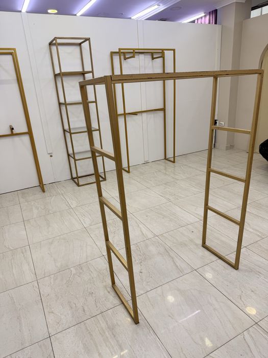 4 Стойка 1 ресепшен