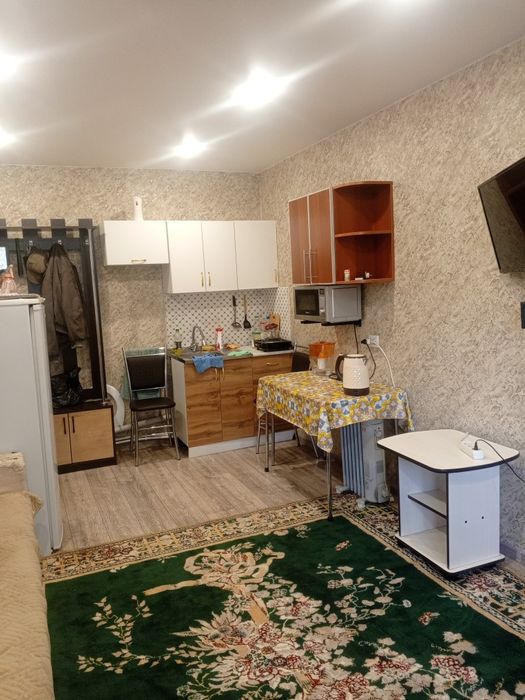 Продам комнату по ул. Камзина-166