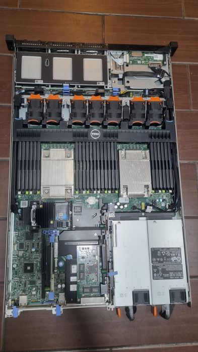 Server DELL PowerEdge R630 1U + 2x Xeon E5 2630 v4/3x 1.2TB/32GB/SSD
