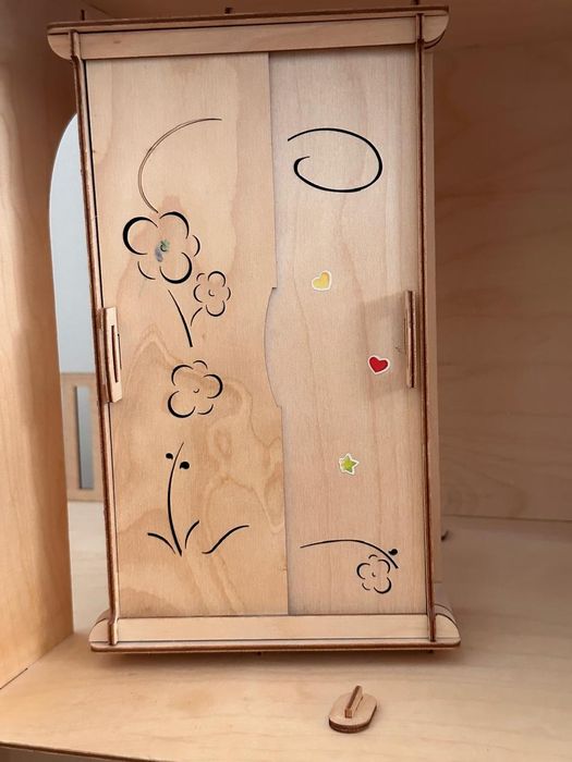 Кукольный домик для девочки