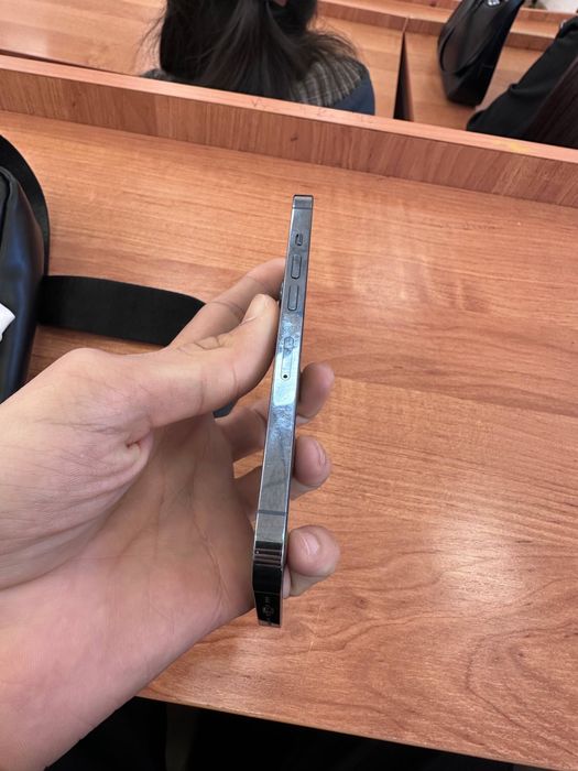 Iphone 13 pro holati ideal