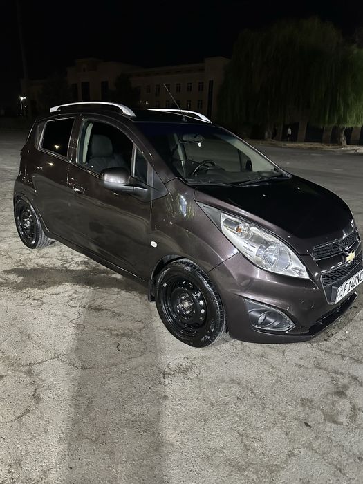 Chevrolet Spark 2017 AT | 1.25 | 173 000 км | Состояние хорошее