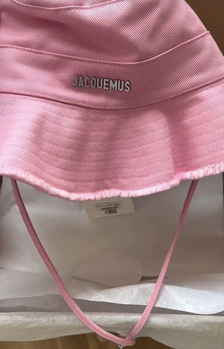 Дамска шапка Jacquemus