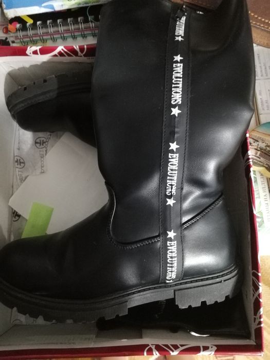 Продам сапоги женские