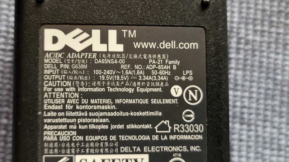 DELL Incarcator 19.5V-2.34A mod.DA65NS4-00 PA-21 fuctonal mufa subtire