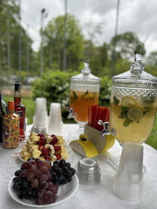 Servicii complete pentru evenimente: decor,audio,guestbook