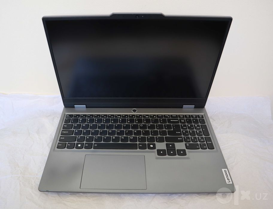 LENOVO LOQ Ryzen 7 7435HS/16GB DDR5/512GB SSD/RTX 4060 - 8GB