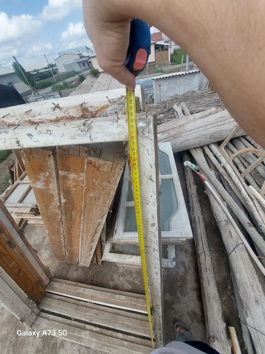 Oyna sotiladi boyi 163 sm eni 118 sm