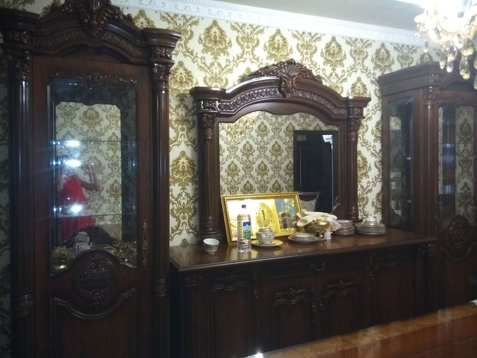 Penal+ komod rasmdigi komplekt mebel sotiladi!