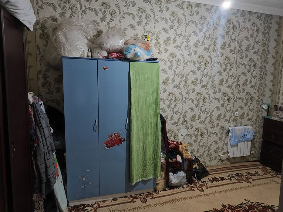 Мирабадский район, Куйлюк Массив 1( кирпичный дом) 2/4/4