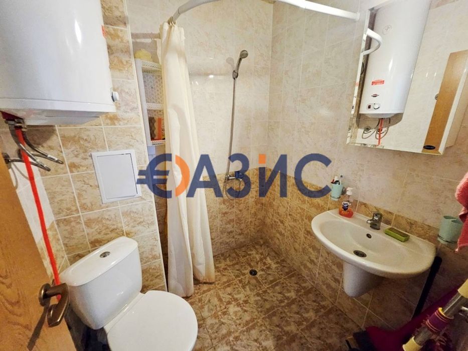 Продава се Двустаен апартамент в к.к. Слънчев бряг - 60 кв.м за 1030 €/кв.м - Снимка #11