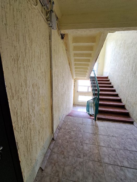 Пәтер сатылады.  Обмен болады пәтерге 2 бөлмелі орталықтан.