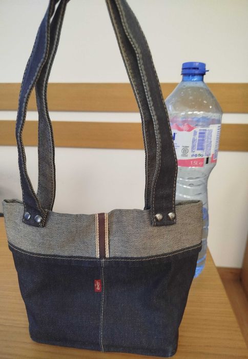 Чанта Levi's от деним с двойни презрамки – тип тоут