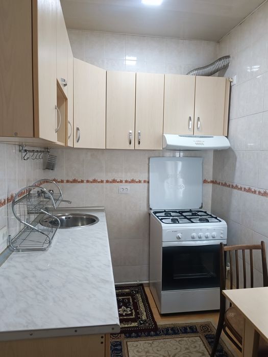 Госпитальный м-в 3/4/4 77-серия 700 у.е.