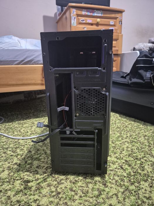 Кутия за компютър Power Box