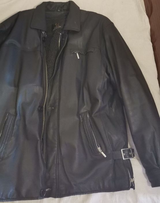 Куртка кожаная б/у