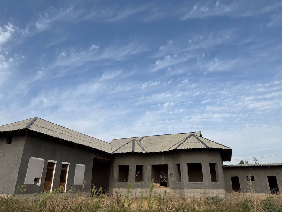 #ховли 
#сотилади 

Оҳангарон туман
Ўзар маҳалласида 
6 сотих 10 хонал