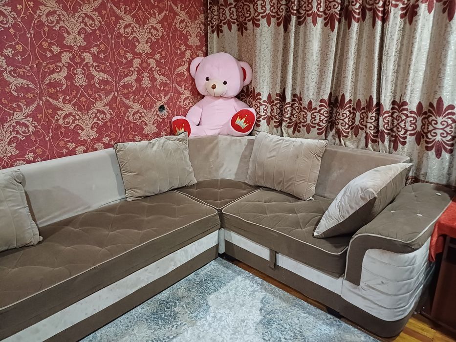 Продам срочно Мягкий Угловой диван