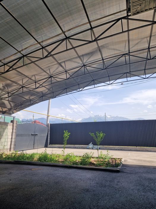 Продам добротный дом