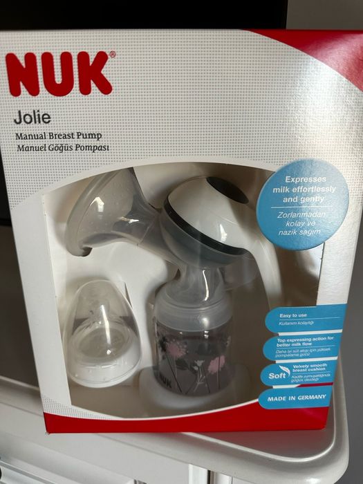 Pompa de san manuala NUK noua