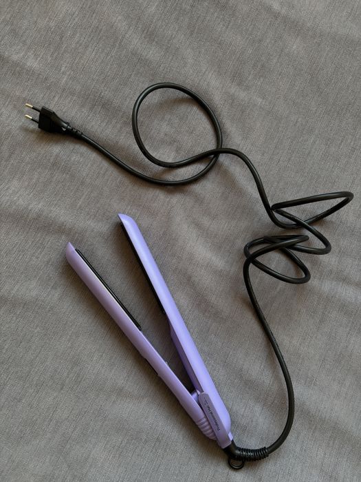 Преса за коса Grundig HS 7032 с йонна технология – лилава