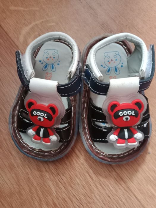 Обувь детская разная