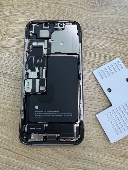 G Store Mobile:Apple iPhone baterie originala, montaj 1-2 ore!